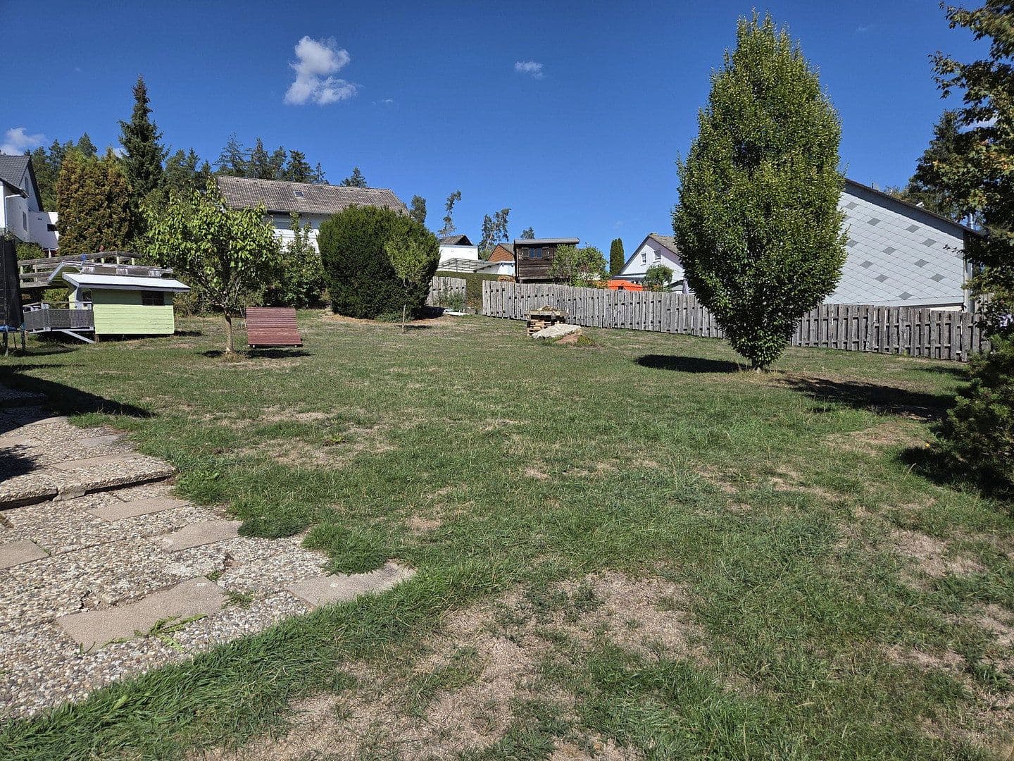 Predaj domu 260 m², pozemok 2.052 m², Niedereschach, Bádensko-Wurttembersko Predaj domu 260 m², pozemok 2.052 m², Niedereschach, Bádensko-Wurttembersko