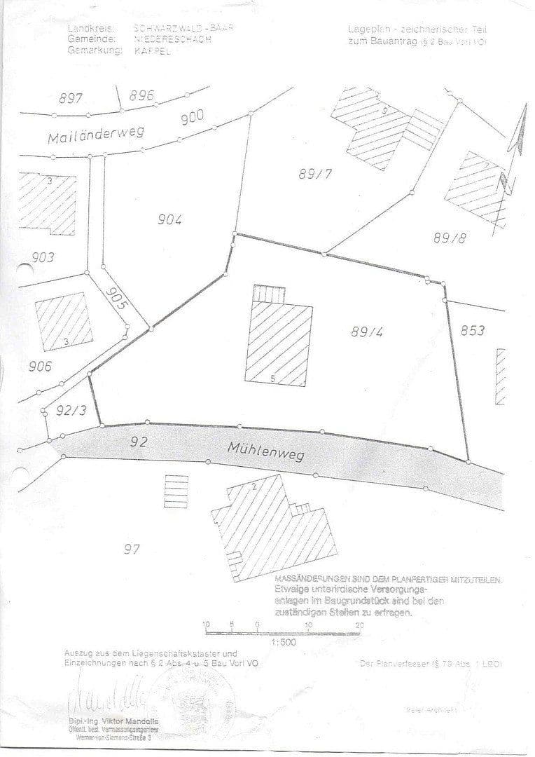 Predaj domu 260 m², pozemok 2.052 m², Niedereschach, Bádensko-Wurttembersko Predaj domu 260 m², pozemok 2.052 m², Niedereschach, Bádensko-Wurttembersko