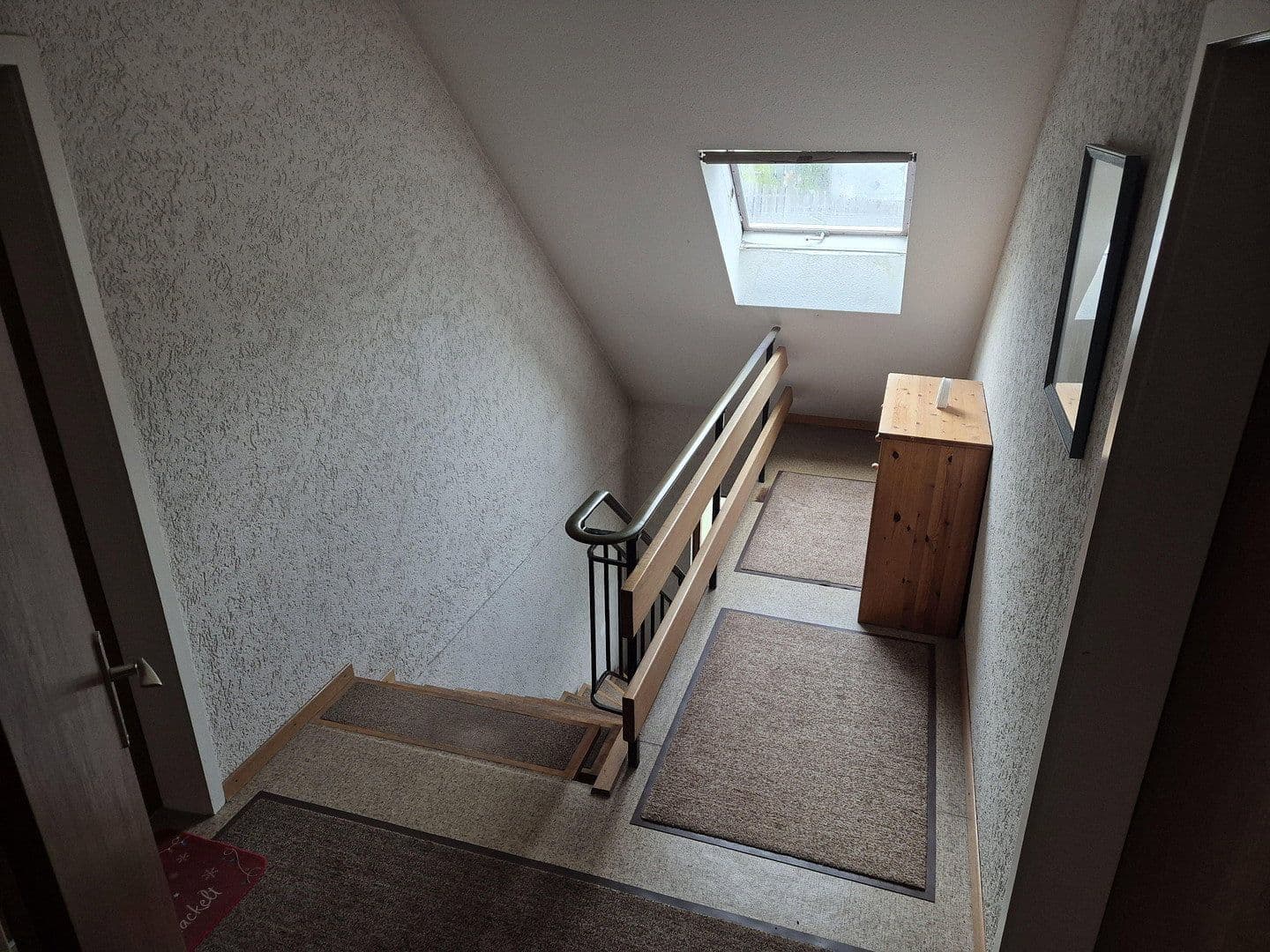 Predaj domu 260 m², pozemok 2.052 m², Niedereschach, Bádensko-Wurttembersko Predaj domu 260 m², pozemok 2.052 m², Niedereschach, Bádensko-Wurttembersko