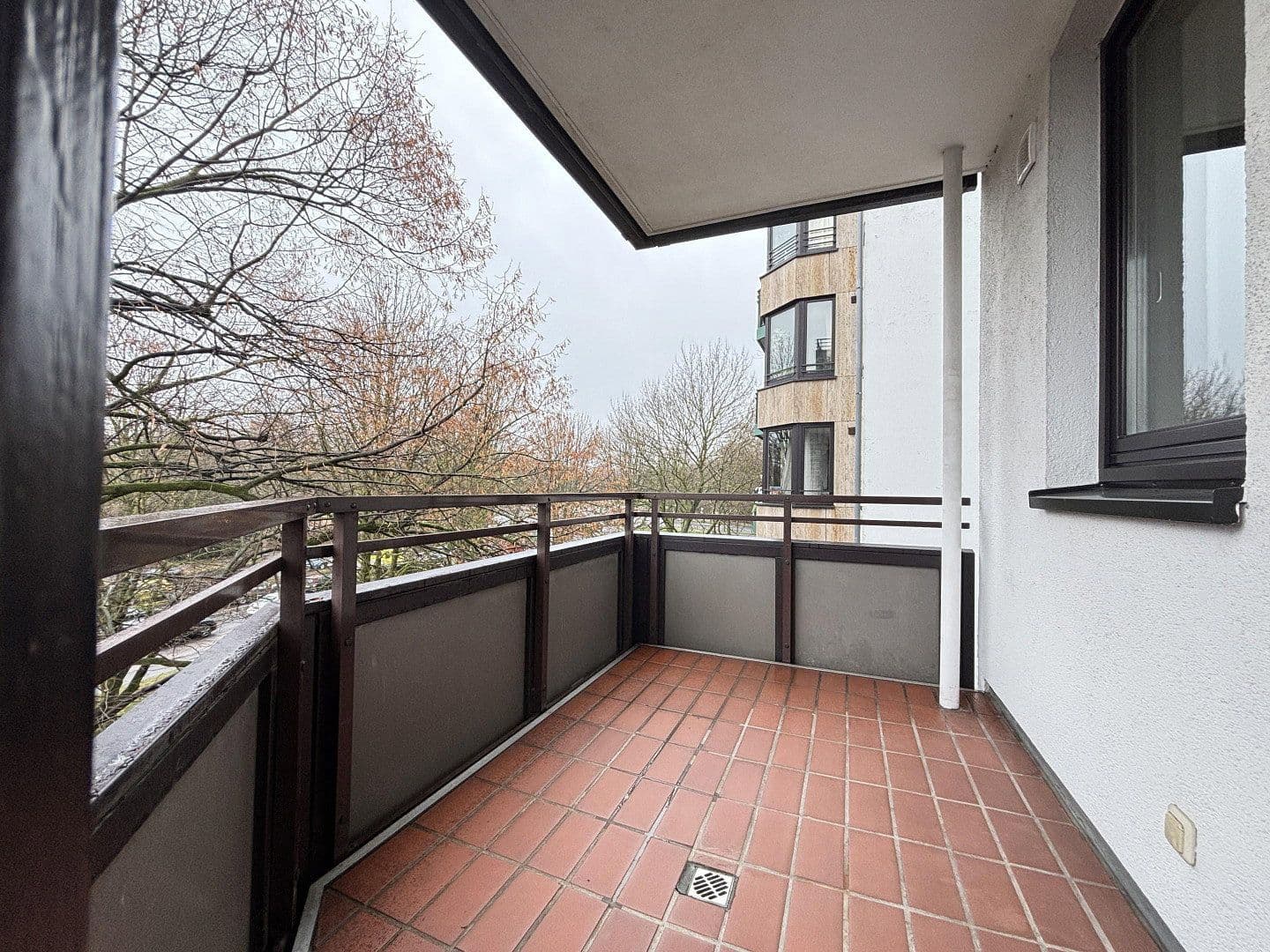 Prenájom bytu 2-izbový 61 m², Köln, Severné Porýnie - Westfálsko Prenájom bytu 2-izbový 61 m², Köln, Severné Porýnie - Westfálsko