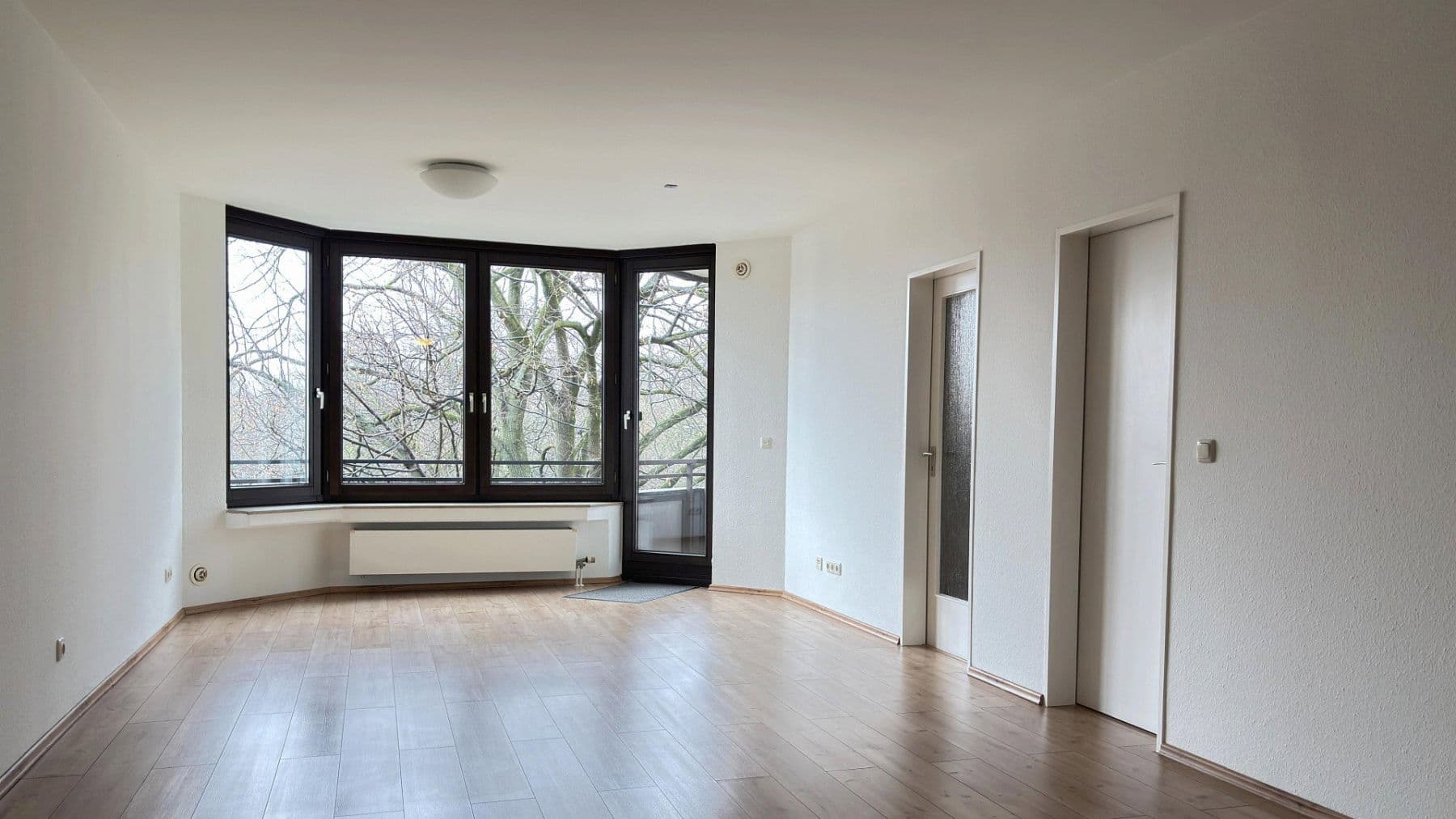 Prenájom bytu 2-izbový 61 m², Köln, Severné Porýnie - Westfálsko Prenájom bytu 2-izbový 61 m², Köln, Severné Porýnie - Westfálsko