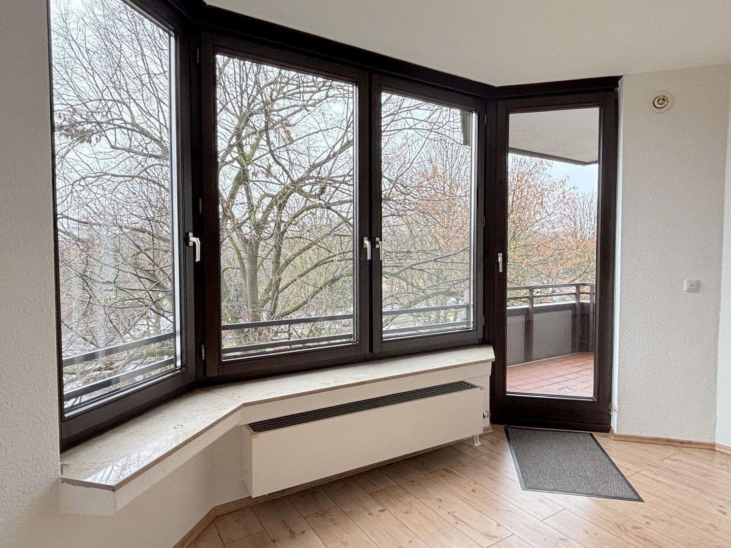 Prenájom bytu 2-izbový 61 m², Köln, Severné Porýnie - Westfálsko Prenájom bytu 2-izbový 61 m², Köln, Severné Porýnie - Westfálsko