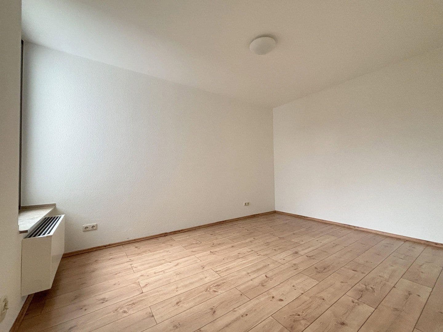 Prenájom bytu 2-izbový 61 m², Köln, Severné Porýnie - Westfálsko Prenájom bytu 2-izbový 61 m², Köln, Severné Porýnie - Westfálsko