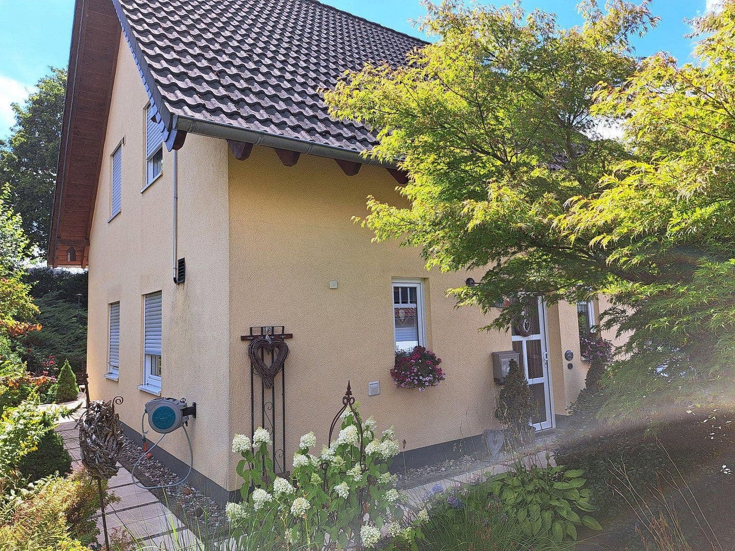 Predaj domu 89 m², pozemok 518 m², Ruppichteroth, Severné Porýnie - Westfálsko Predaj domu 89 m², pozemok 518 m², Ruppichteroth, Severné Porýnie - Westfálsko