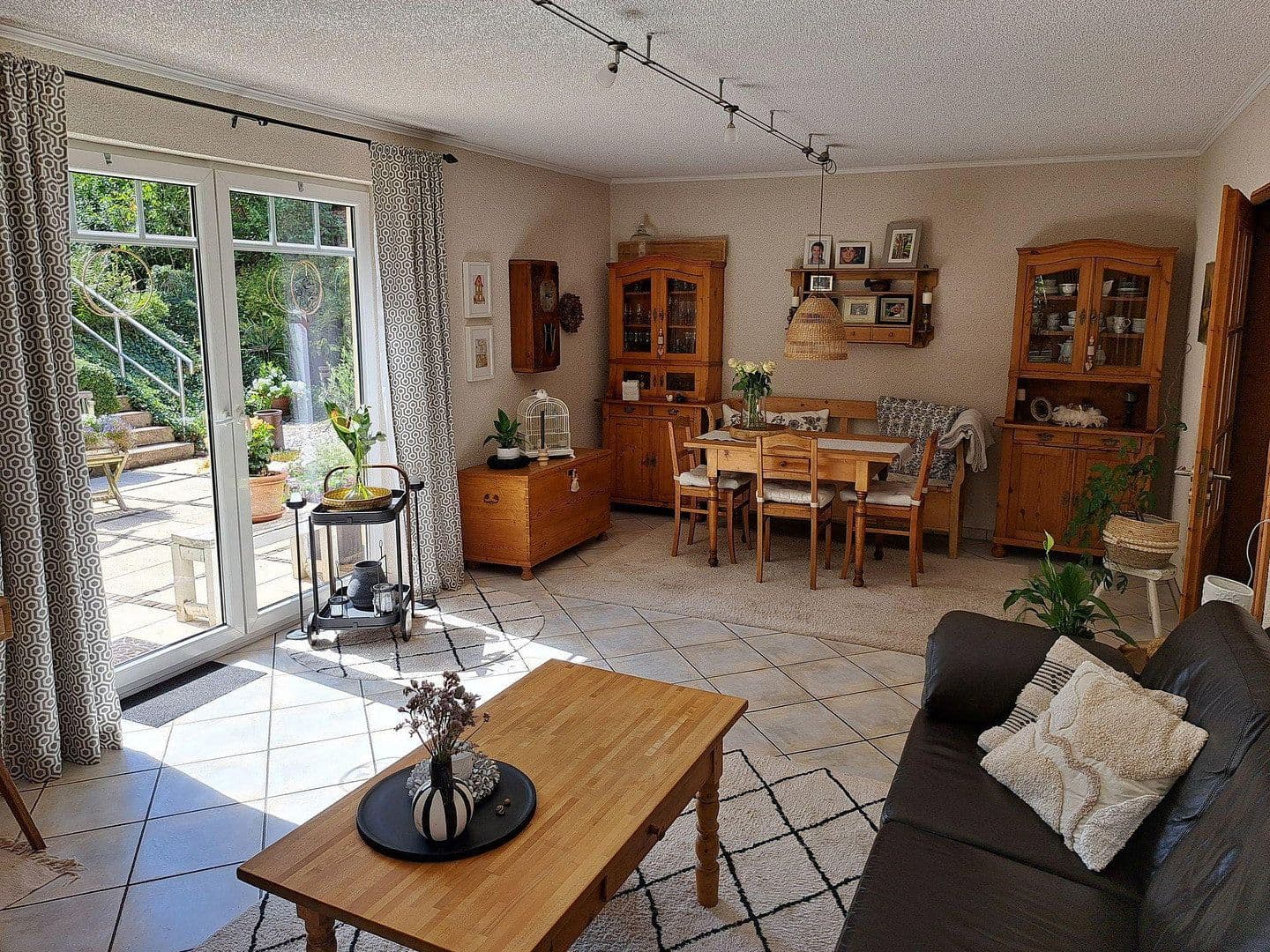 Predaj domu 89 m², pozemok 518 m², Ruppichteroth, Severné Porýnie - Westfálsko Predaj domu 89 m², pozemok 518 m², Ruppichteroth, Severné Porýnie - Westfálsko