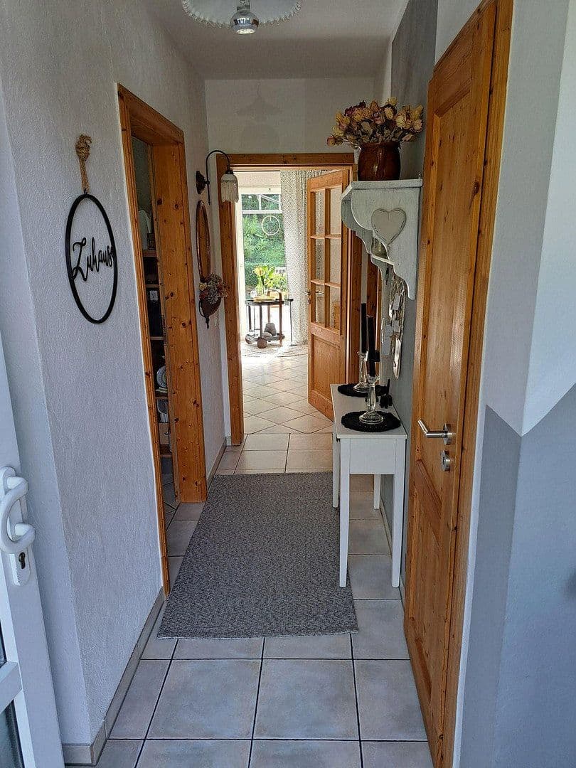Predaj domu 89 m², pozemok 518 m², Ruppichteroth, Severné Porýnie - Westfálsko Predaj domu 89 m², pozemok 518 m², Ruppichteroth, Severné Porýnie - Westfálsko