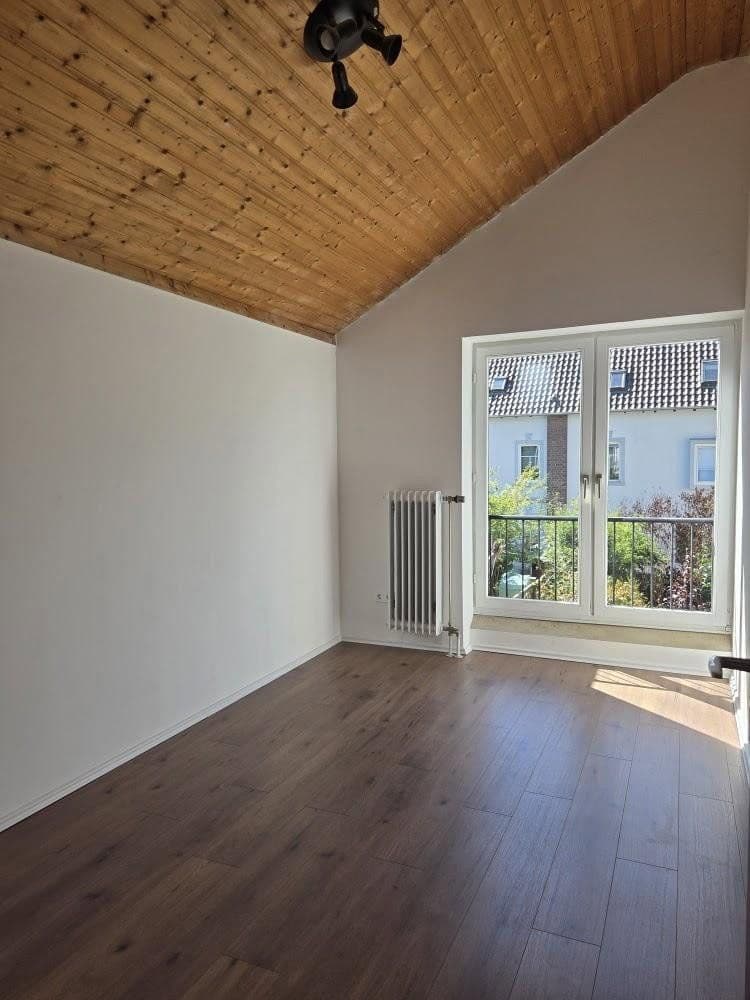 Predaj domu 103 m², pozemok 174 m², Bonn, Severné Porýnie - Westfálsko Predaj domu 103 m², pozemok 174 m², Bonn, Severné Porýnie - Westfálsko