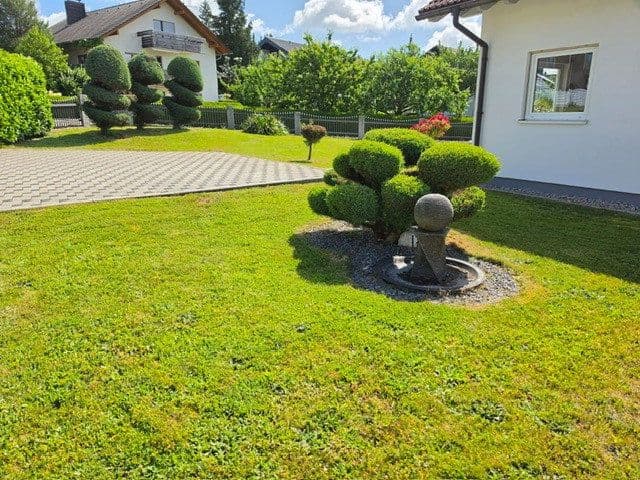 Predaj domu 197 m², pozemok 732 m², Loßburg, Bádensko-Wurttembersko Predaj domu 197 m², pozemok 732 m², Loßburg, Bádensko-Wurttembersko