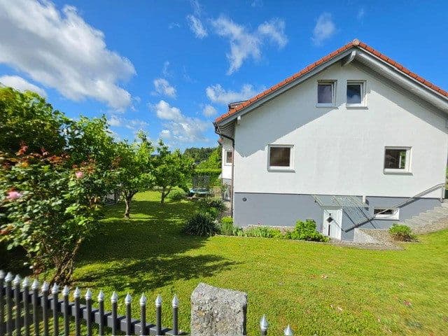 Predaj domu 197 m², pozemok 732 m², Loßburg, Bádensko-Wurttembersko Predaj domu 197 m², pozemok 732 m², Loßburg, Bádensko-Wurttembersko
