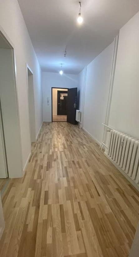 Prenájom bytu 2-izbový 61 m², Nürnberg, Bavorsko Prenájom bytu 2-izbový 61 m², Nürnberg, Bavorsko