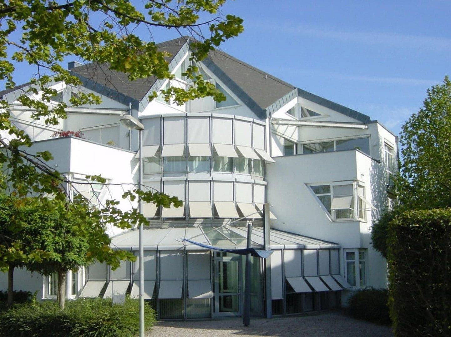Prenájom kancelárie 100 m², Mehringer Str. 12, Burghausen, Bavorsko Prenájom kancelárie 100 m², Mehringer Str. 12, Burghausen, Bavorsko