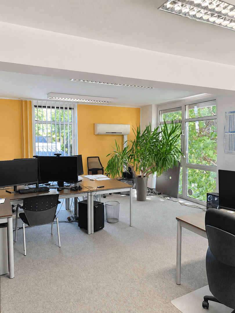 Prenájom kancelárie 100 m², Mehringer Str. 12, Burghausen, Bavorsko Prenájom kancelárie 100 m², Mehringer Str. 12, Burghausen, Bavorsko