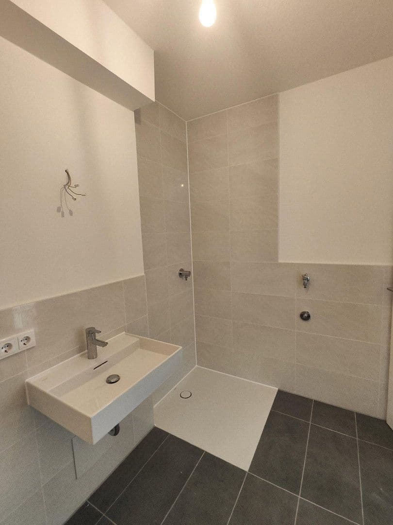 Prenájom bytu 1-izbový 34 m², Lilli-Kurowski-Straße 11, München, Bavorsko Prenájom bytu 1-izbový 34 m², Lilli-Kurowski-Straße 11, München, Bavorsko