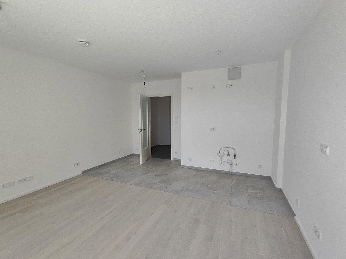 Prenájom bytu 1-izbový 34 m², Lilli-Kurowski-Straße 11, München, Bavorsko Prenájom bytu 1-izbový 34 m², Lilli-Kurowski-Straße 11, München, Bavorsko