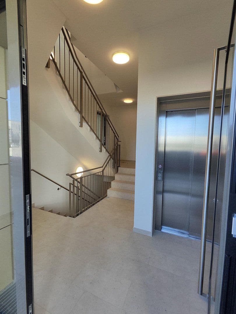 Prenájom bytu 1-izbový 34 m², Lilli-Kurowski-Straße 11, München, Bavorsko Prenájom bytu 1-izbový 34 m², Lilli-Kurowski-Straße 11, München, Bavorsko