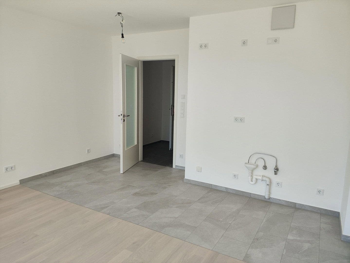 Prenájom bytu 1-izbový 34 m², Lilli-Kurowski-Straße 11, München, Bavorsko Prenájom bytu 1-izbový 34 m², Lilli-Kurowski-Straße 11, München, Bavorsko