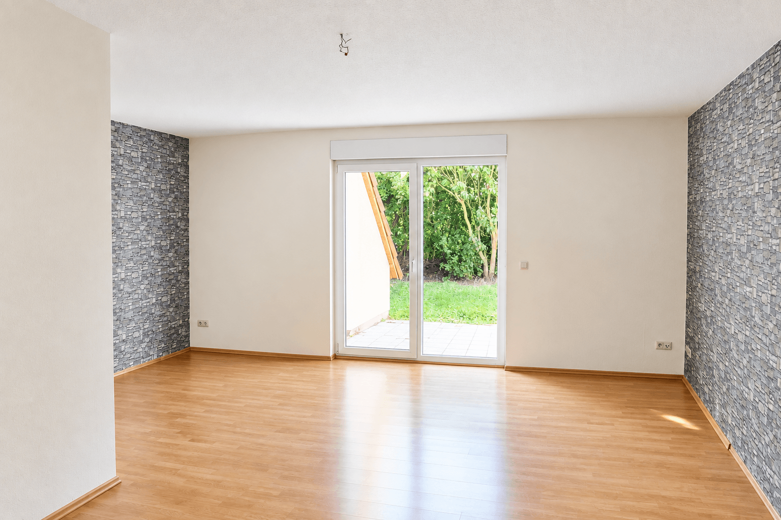 Predaj domu 114 m², pozemok 193 m², Magdeburg, Sasko-Anhaltsko Predaj domu 114 m², pozemok 193 m², Magdeburg, Sasko-Anhaltsko