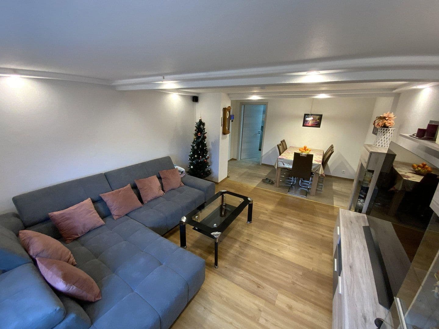 Predaj domu 152 m², pozemok 210 m², Layenstr. 18, Idar-Oberstein, Porýnie-Falcko Predaj domu 152 m², pozemok 210 m², Layenstr. 18, Idar-Oberstein, Porýnie-Falcko