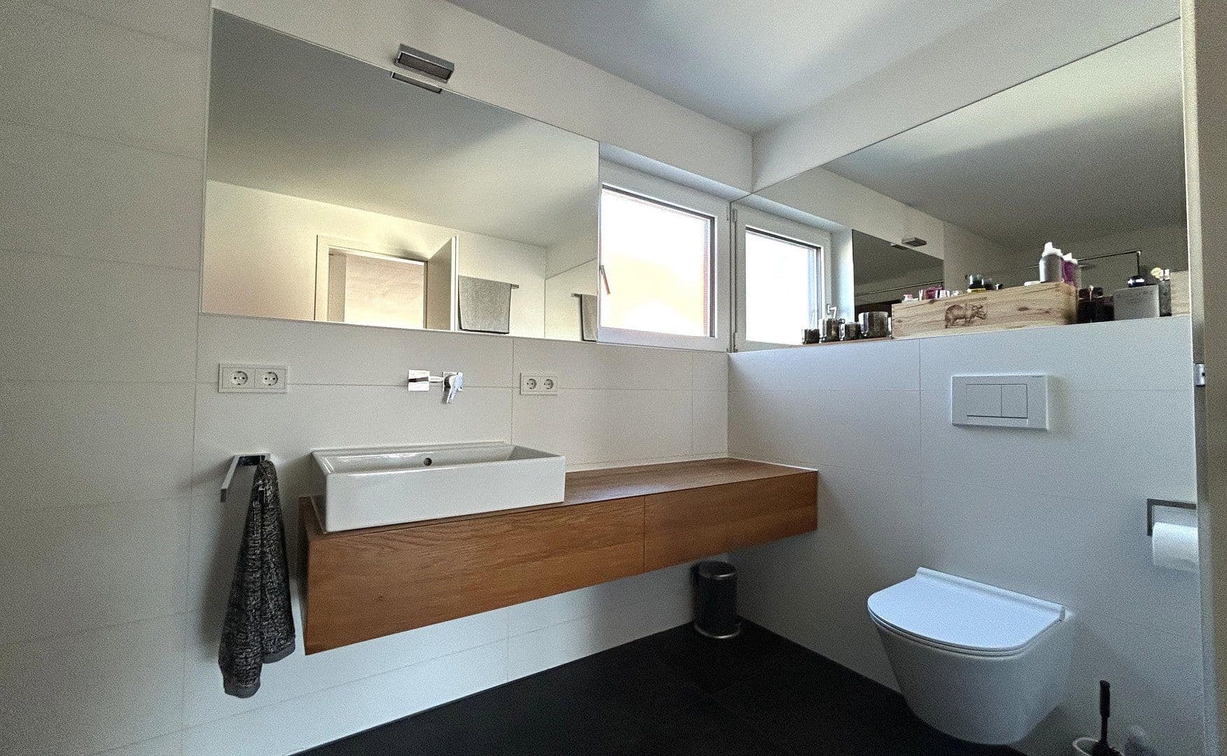 Predaj bytu 4-izbový 151 m², Kirchheim unter Teck, Bádensko-Wurttembersko Predaj bytu 4-izbový 151 m², Kirchheim unter Teck, Bádensko-Wurttembersko