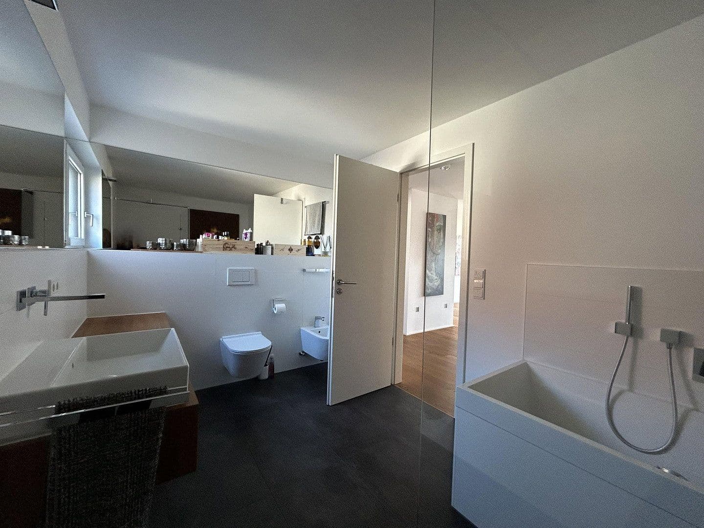 Predaj bytu 4-izbový 151 m², Kirchheim unter Teck, Bádensko-Wurttembersko Predaj bytu 4-izbový 151 m², Kirchheim unter Teck, Bádensko-Wurttembersko