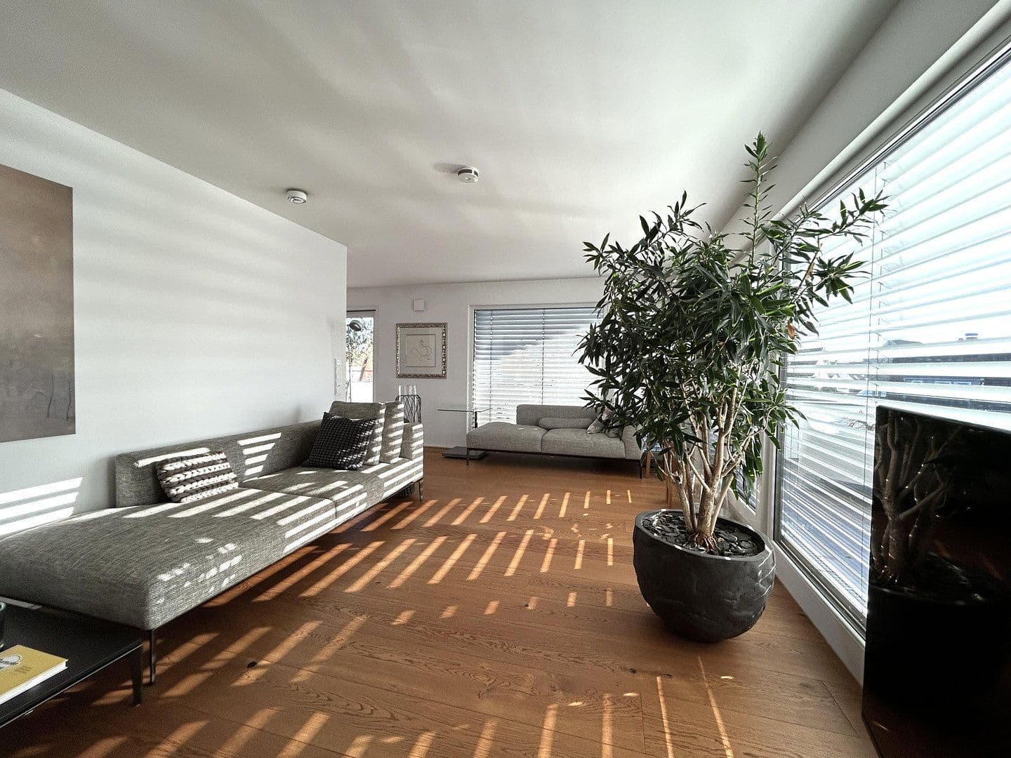 Predaj bytu 4-izbový 151 m², Kirchheim unter Teck, Bádensko-Wurttembersko Predaj bytu 4-izbový 151 m², Kirchheim unter Teck, Bádensko-Wurttembersko