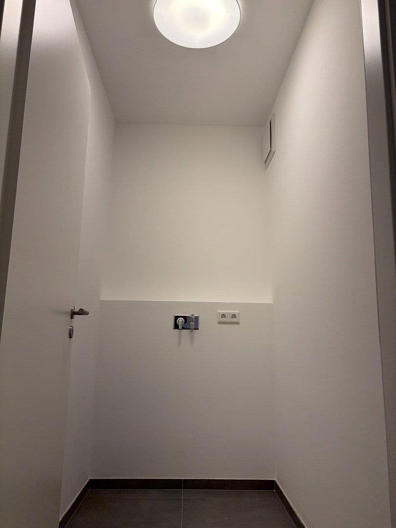 Prenájom bytu 2-izbový 61 m², Malmöer Str. 28, Berlin, Berlín Prenájom bytu 2-izbový 61 m², Malmöer Str. 28, Berlin, Berlín
