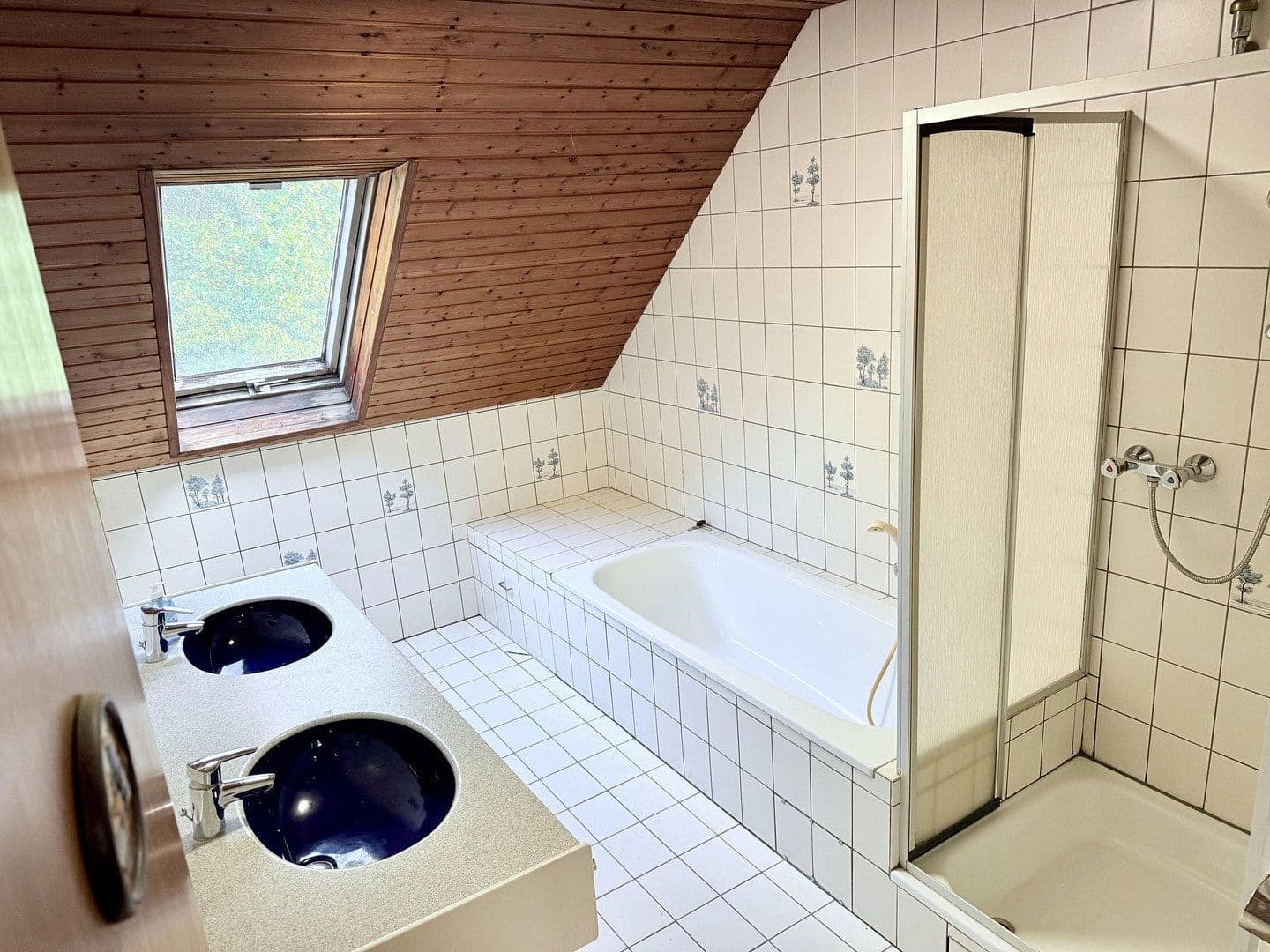 Predaj domu 113 m², pozemok 252 m², Essen, Severné Porýnie - Westfálsko Predaj domu 113 m², pozemok 252 m², Essen, Severné Porýnie - Westfálsko