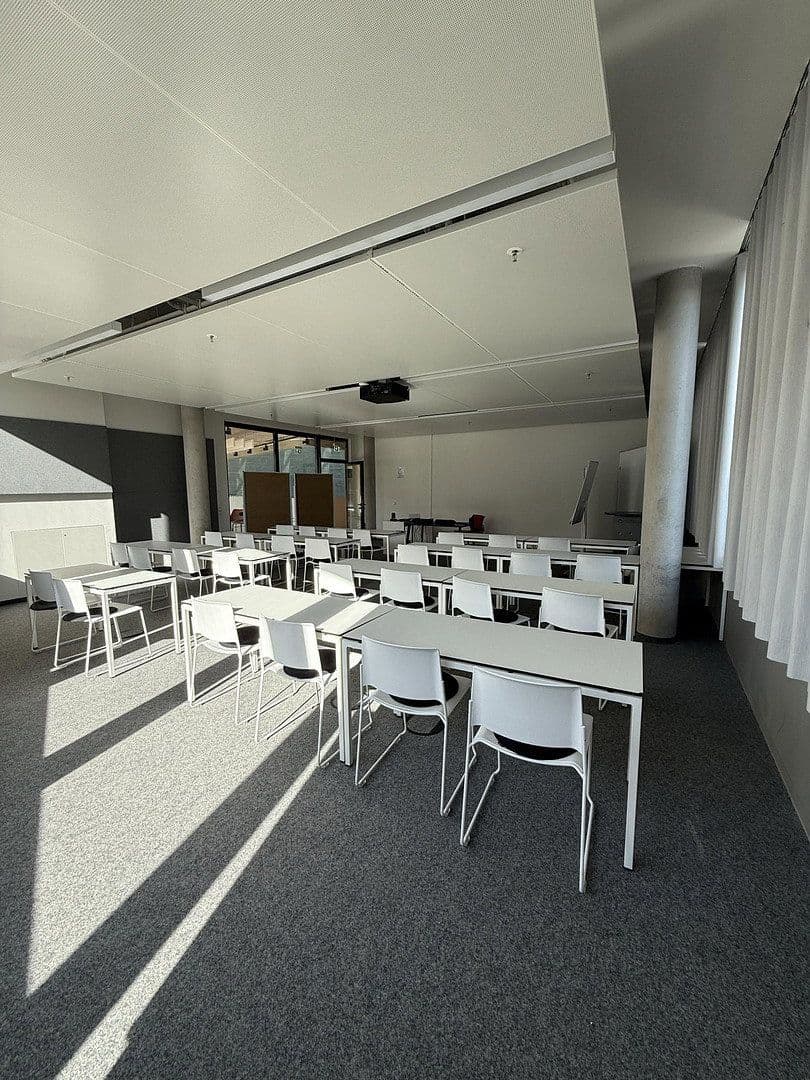 Prenájom kancelárie 1.400 m², Rudower Chaussee 28, Berlin, Berlín Prenájom kancelárie 1.400 m², Rudower Chaussee 28, Berlin, Berlín