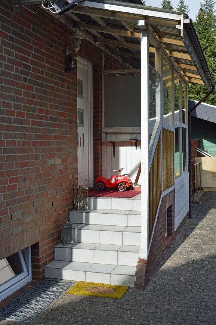 Predaj domu 194 m², pozemok 1.019 m², Finkenstraße 3 & 3a, Neuenkirchen, Dolné Sasko Predaj domu 194 m², pozemok 1.019 m², Finkenstraße 3 & 3a, Neuenkirchen, Dolné Sasko