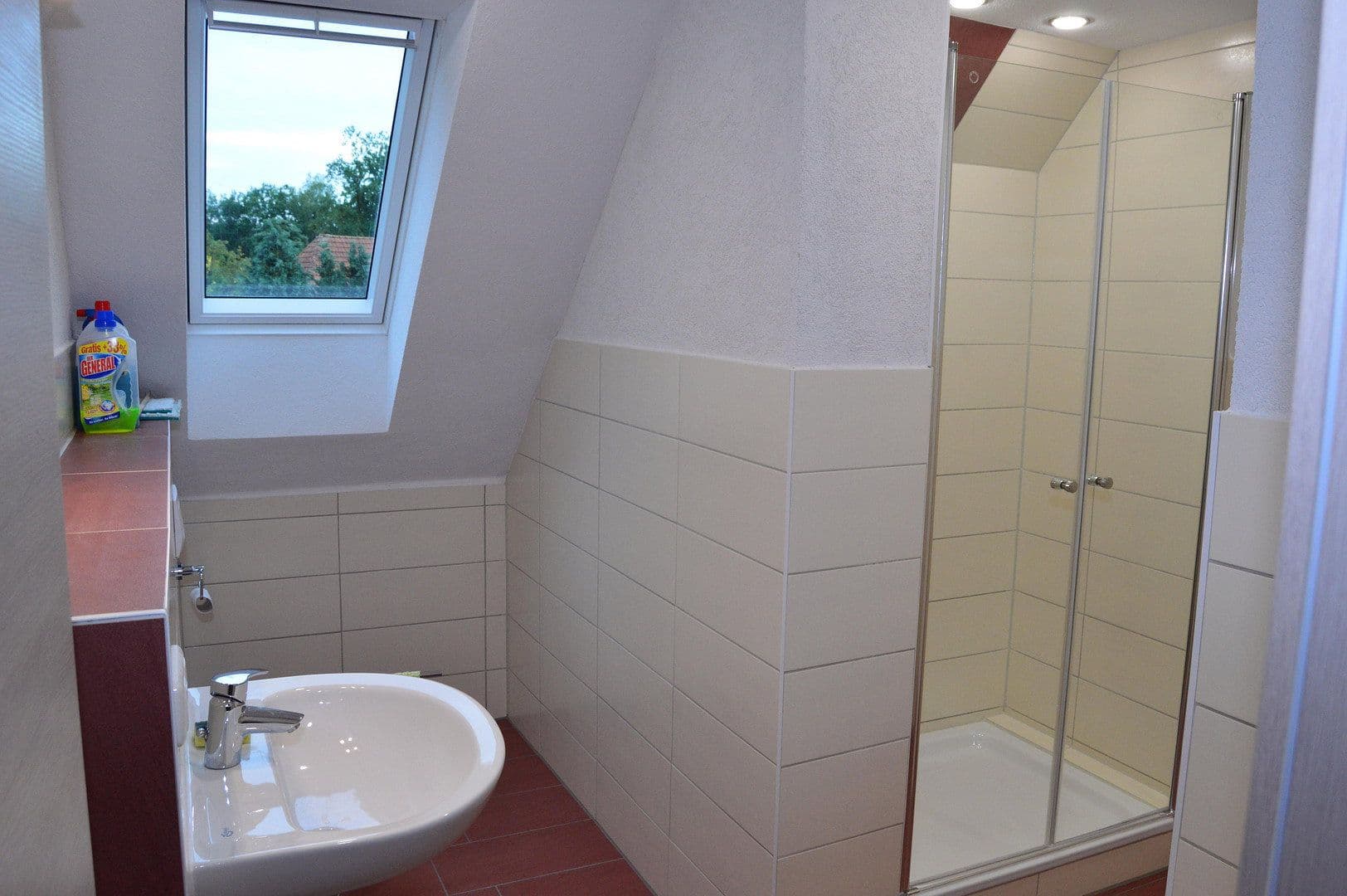 Predaj domu 194 m², pozemok 1.019 m², Finkenstraße 3 & 3a, Neuenkirchen, Dolné Sasko Predaj domu 194 m², pozemok 1.019 m², Finkenstraße 3 & 3a, Neuenkirchen, Dolné Sasko
