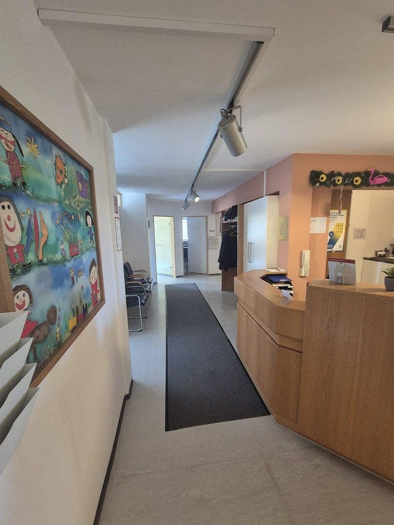 Prenájom kancelárie 160 m², Hauptstraße 5a, Erdweg, Bavorsko Prenájom kancelárie 160 m², Hauptstraße 5a, Erdweg, Bavorsko