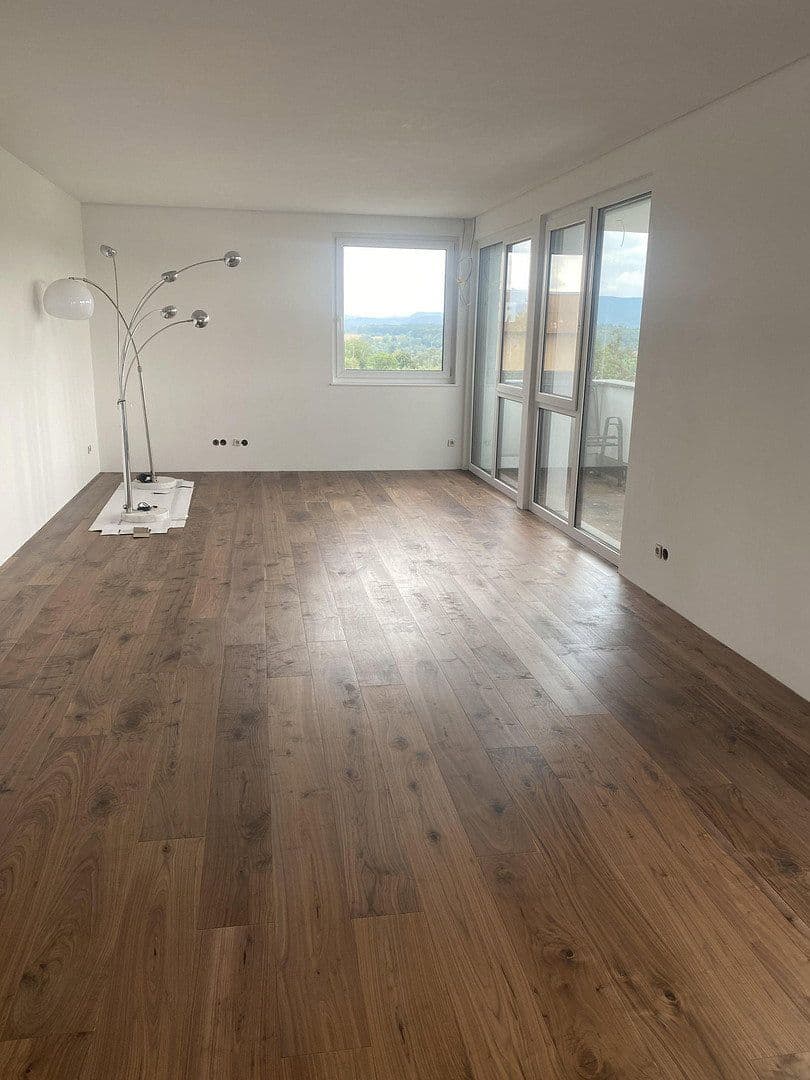 Predaj nebytového priestoru 631 m², Hattenhofen, Bádensko-Wurttembersko Predaj nebytového priestoru 631 m², Hattenhofen, Bádensko-Wurttembersko
