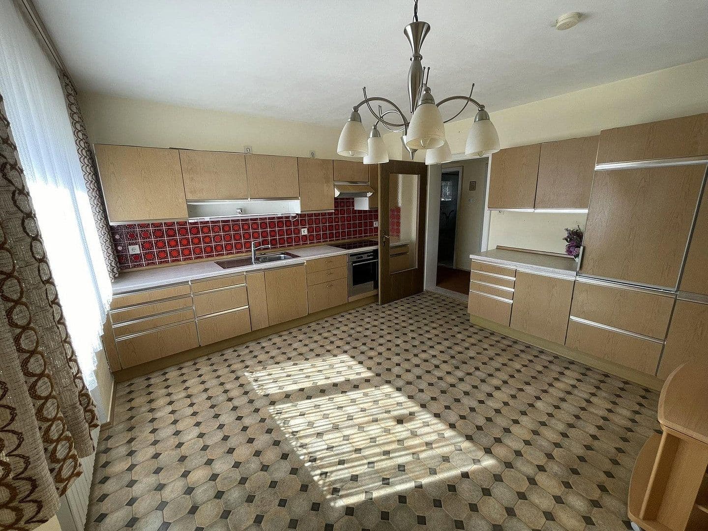 Predaj domu 128 m², pozemok 1.017 m², Kühbach, Bavorsko Predaj domu 128 m², pozemok 1.017 m², Kühbach, Bavorsko