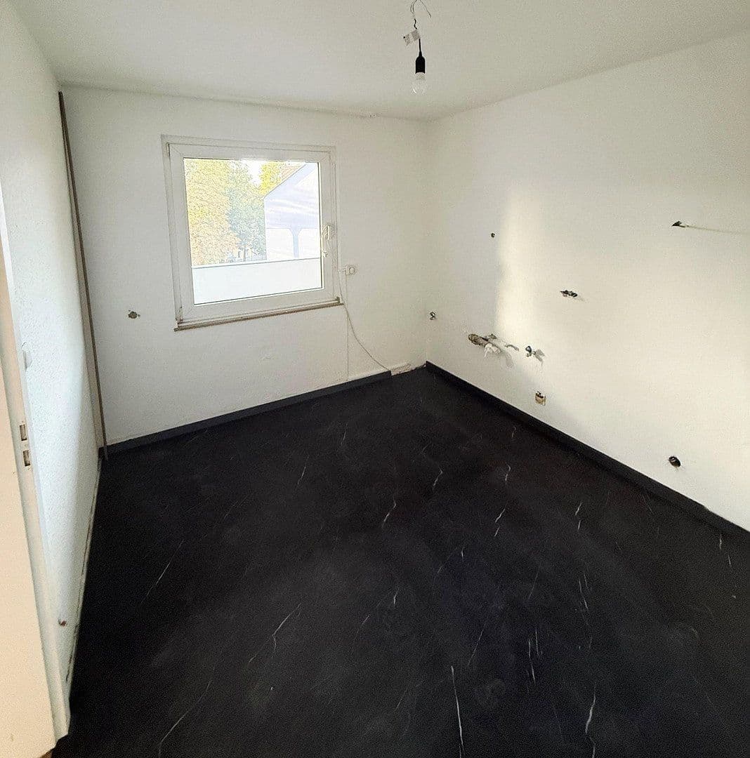 Predaj bytu 3-izbový 92 m², Kerckhoffstr 200, Essen, Severné Porýnie - Westfálsko Predaj bytu 3-izbový 92 m², Kerckhoffstr 200, Essen, Severné Porýnie - Westfálsko