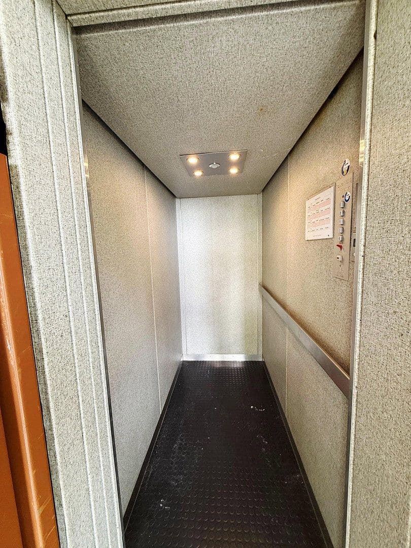 Predaj bytu 3-izbový 92 m², Kerckhoffstr 200, Essen, Severné Porýnie - Westfálsko Predaj bytu 3-izbový 92 m², Kerckhoffstr 200, Essen, Severné Porýnie - Westfálsko