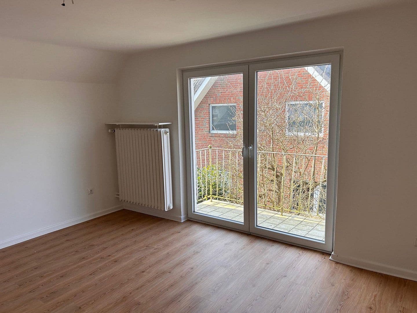 Predaj domu 100 m², pozemok 824 m², Waldstr. 2, Dahme, Šlezvicko-Holštajnsko Predaj domu 100 m², pozemok 824 m², Waldstr. 2, Dahme, Šlezvicko-Holštajnsko