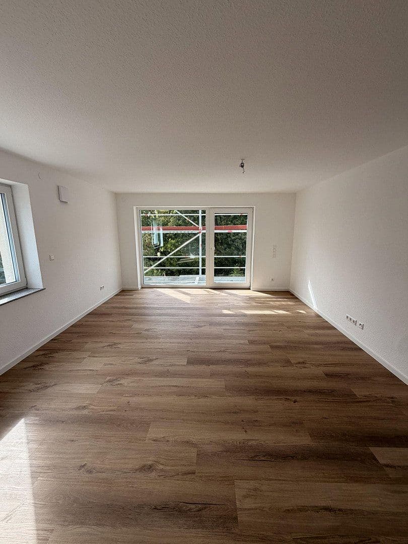 Prenájom bytu 3-izbový 72 m², Daimlerstr 12, Ebersbach an der Fils, Bádensko-Wurttembersko Prenájom bytu 3-izbový 72 m², Daimlerstr 12, Ebersbach an der Fils, Bádensko-Wurttembersko