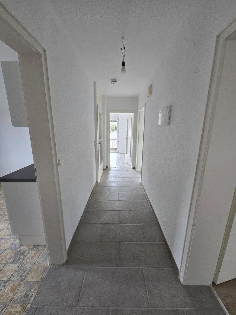Prenájom bytu 3-izbový 88 m², Kohlmeisenweg 8, Albstadt, Bádensko-Wurttembersko Prenájom bytu 3-izbový 88 m², Kohlmeisenweg 8, Albstadt, Bádensko-Wurttembersko