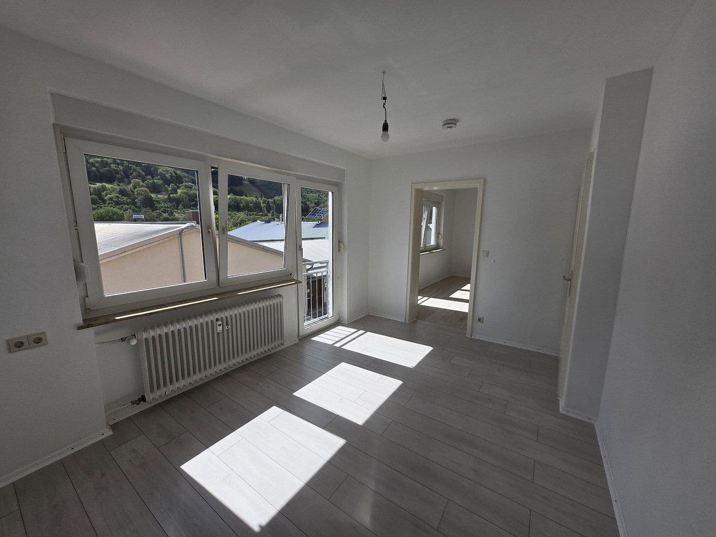 Prenájom bytu 3-izbový 88 m², Kohlmeisenweg 8, Albstadt, Bádensko-Wurttembersko Prenájom bytu 3-izbový 88 m², Kohlmeisenweg 8, Albstadt, Bádensko-Wurttembersko