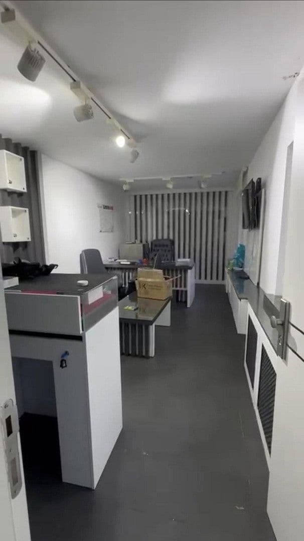 Prenájom kancelárie 45 m², Köln, Severné Porýnie - Westfálsko Prenájom kancelárie 45 m², Köln, Severné Porýnie - Westfálsko