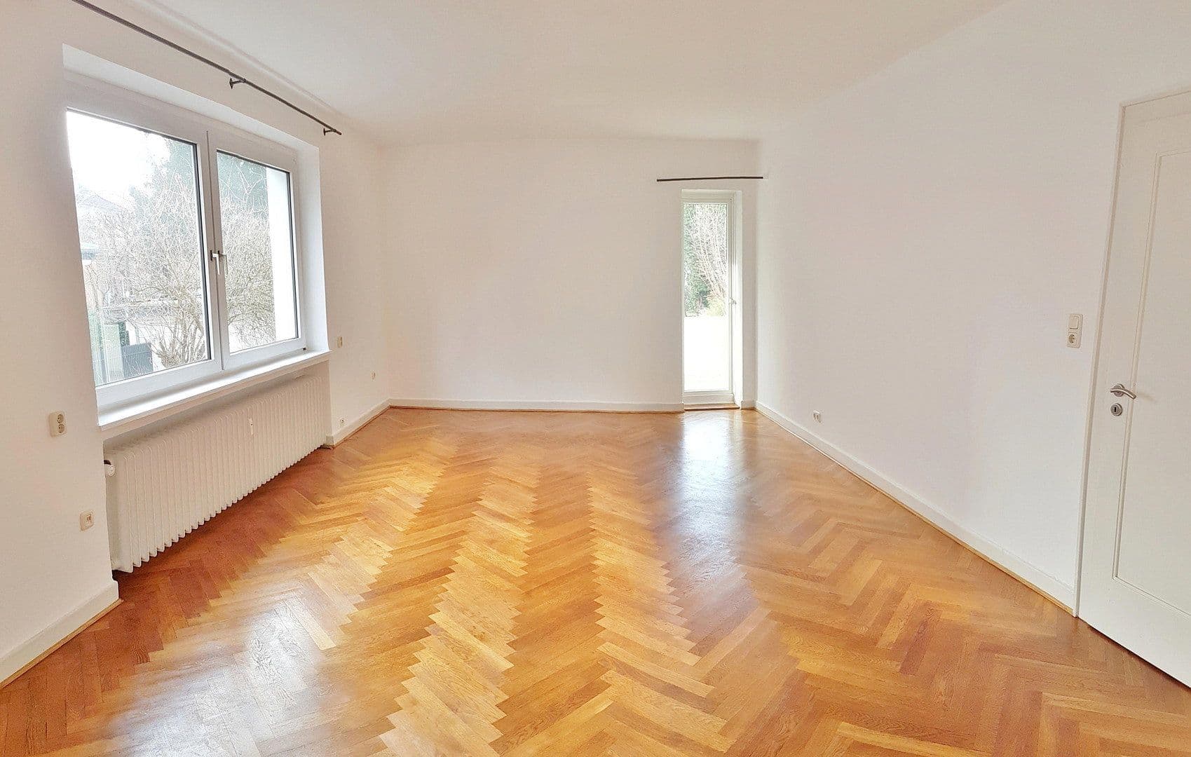 Prenájom bytu 5-izbový 142 m², Hildesheim, Dolné Sasko Prenájom bytu 5-izbový 142 m², Hildesheim, Dolné Sasko