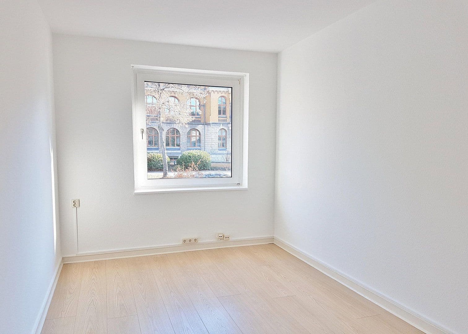 Prenájom bytu 5-izbový 142 m², Hildesheim, Dolné Sasko Prenájom bytu 5-izbový 142 m², Hildesheim, Dolné Sasko