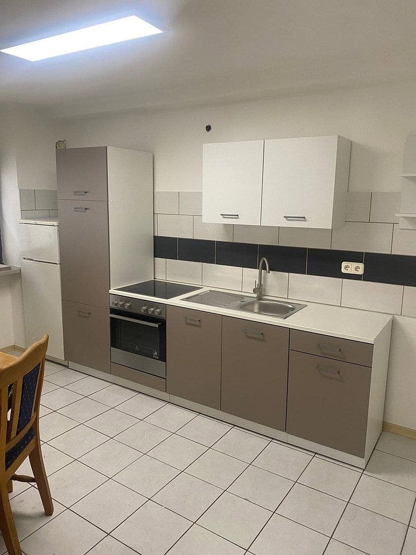 Predaj bytu 3-izbový 80 m², Klappergase 4, Rosbach v. d. Höhe, Hesensko Predaj bytu 3-izbový 80 m², Klappergase 4, Rosbach v. d. Höhe, Hesensko