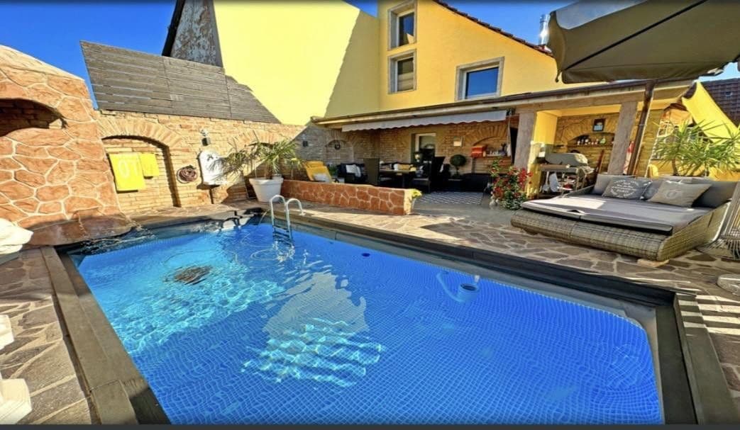 Predaj domu 240 m², pozemok 360 m², Germersheim, Porýnie-Falcko Predaj domu 240 m², pozemok 360 m², Germersheim, Porýnie-Falcko
