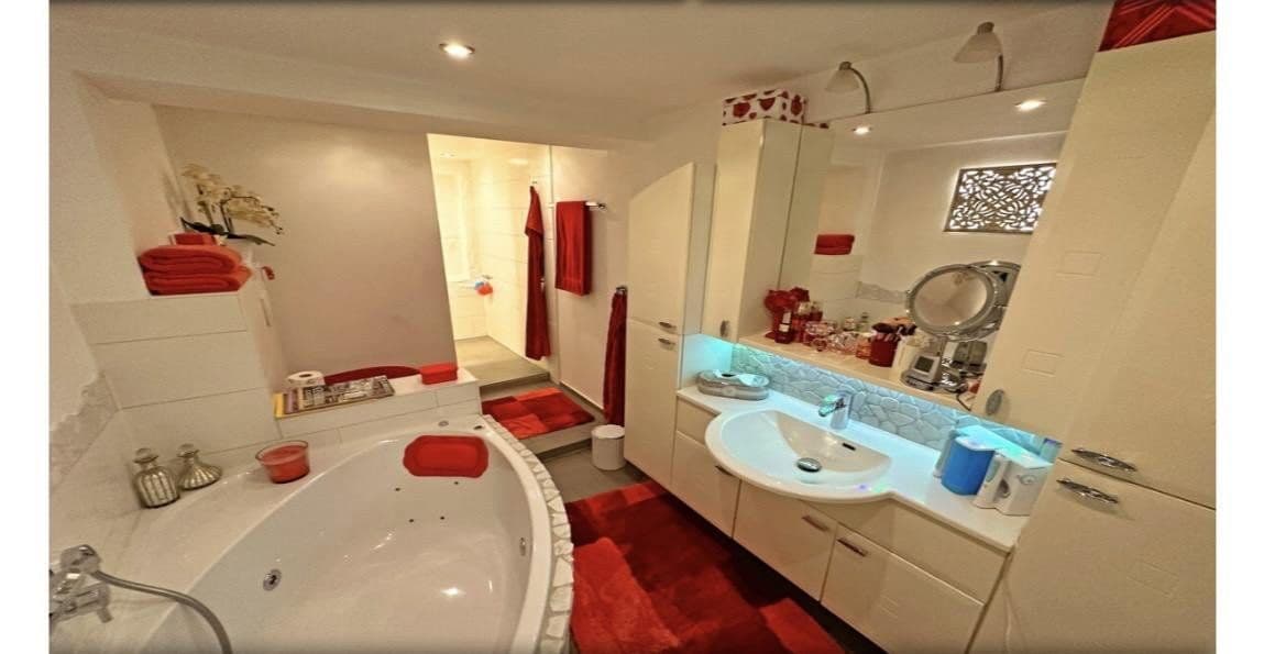 Predaj domu 240 m², pozemok 360 m², Germersheim, Porýnie-Falcko Predaj domu 240 m², pozemok 360 m², Germersheim, Porýnie-Falcko