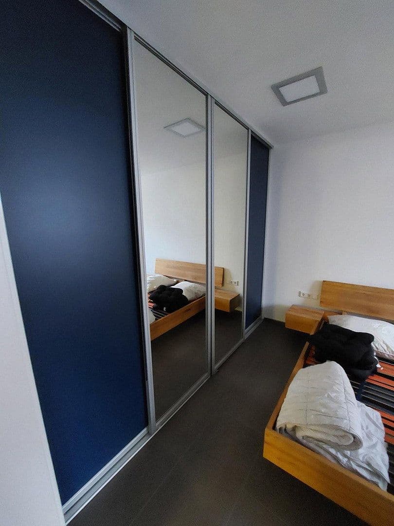 Prenájom bytu 2-izbový 40 m², Ludwigshafen, Porýnie-Falcko Prenájom bytu 2-izbový 40 m², Ludwigshafen, Porýnie-Falcko