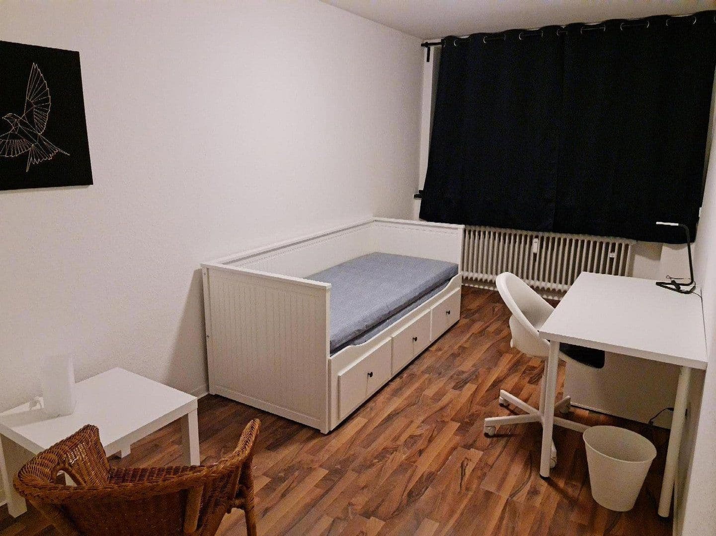 Prenájom bytu 16 m², Düsseldorf, Severné Porýnie - Westfálsko Prenájom bytu 16 m², Düsseldorf, Severné Porýnie - Westfálsko