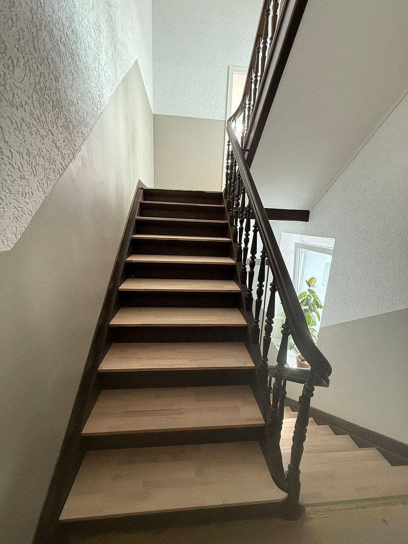 Prenájom bytu 2-izbový 76 m², Mühlenweg 58, Wuppertal, Severné Porýnie - Westfálsko Prenájom bytu 2-izbový 76 m², Mühlenweg 58, Wuppertal, Severné Porýnie - Westfálsko