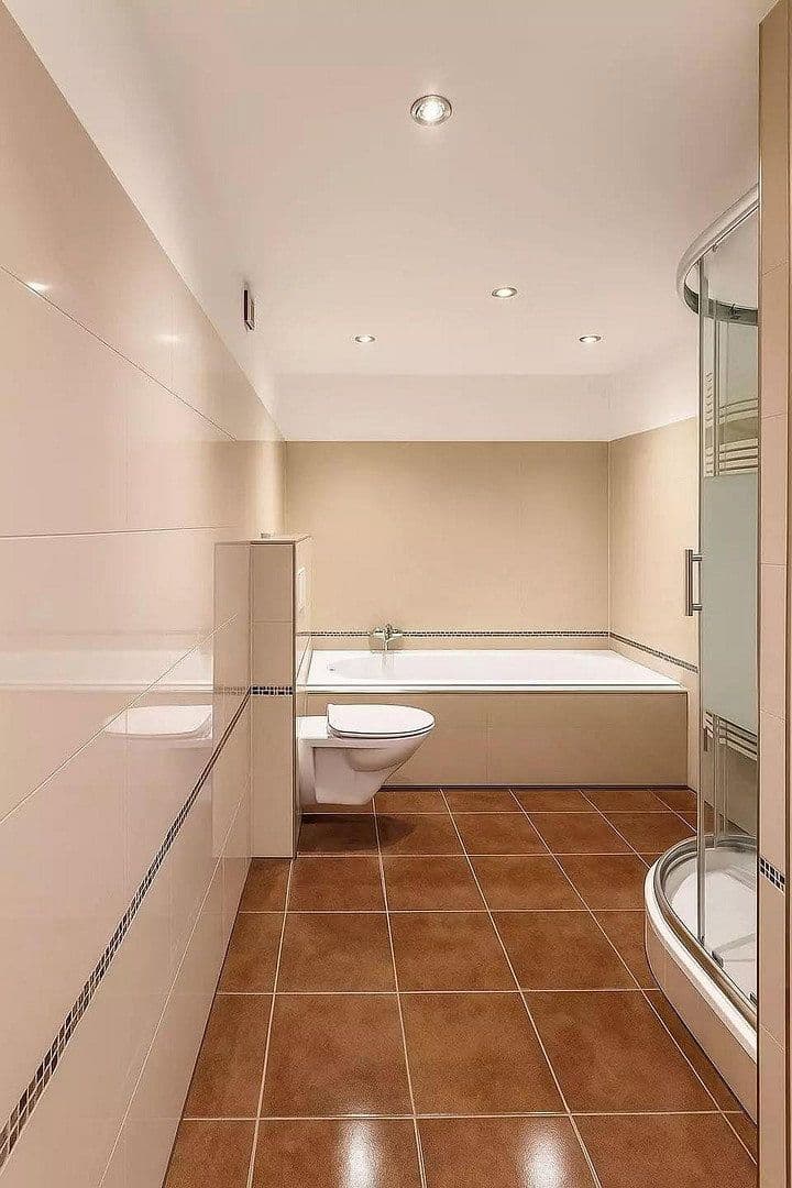 Prenájom bytu 2-izbový 76 m², Mühlenweg 58, Wuppertal, Severné Porýnie - Westfálsko Prenájom bytu 2-izbový 76 m², Mühlenweg 58, Wuppertal, Severné Porýnie - Westfálsko