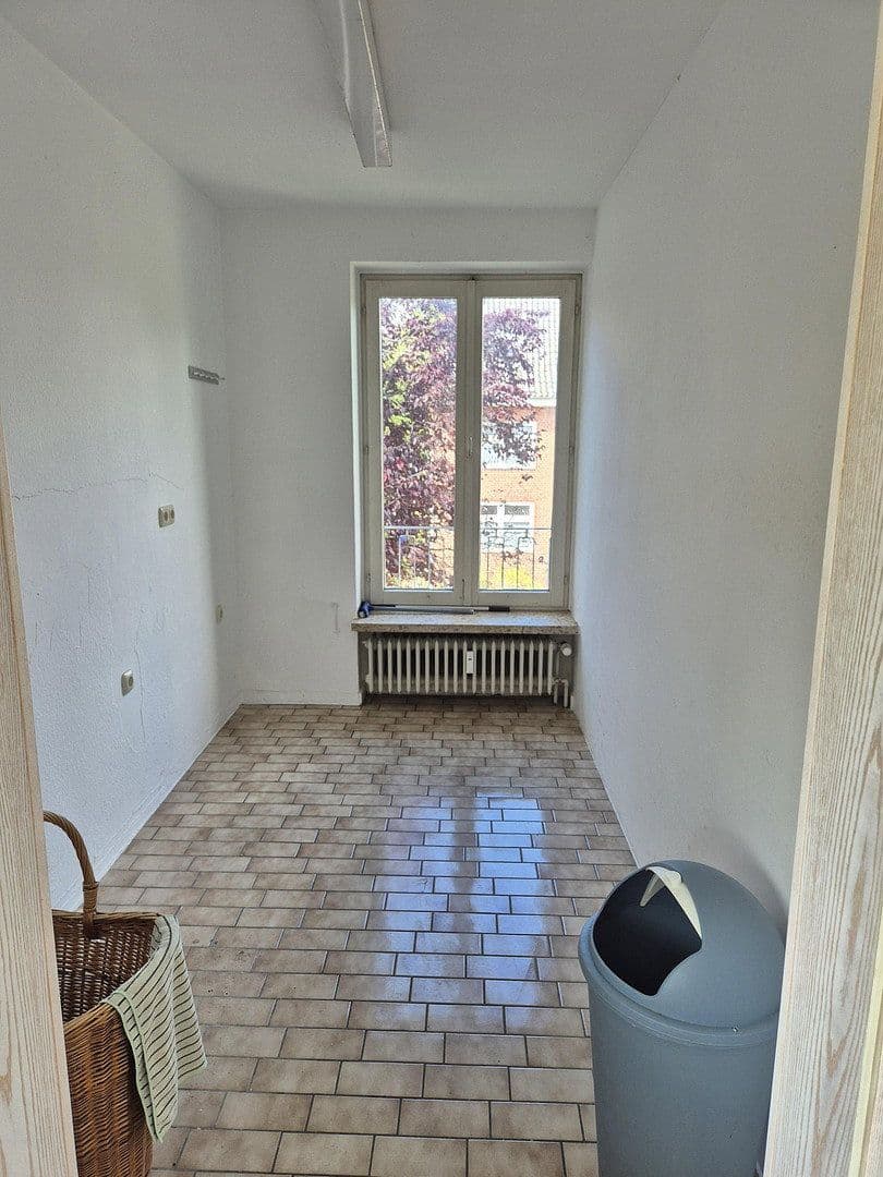 Prenájom bytu 4-izbový 155 m², Gartenstraße 15, Bad Segeberg, Šlezvicko-Holštajnsko Prenájom bytu 4-izbový 155 m², Gartenstraße 15, Bad Segeberg, Šlezvicko-Holštajnsko